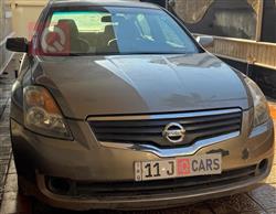 نيسان ألتيما